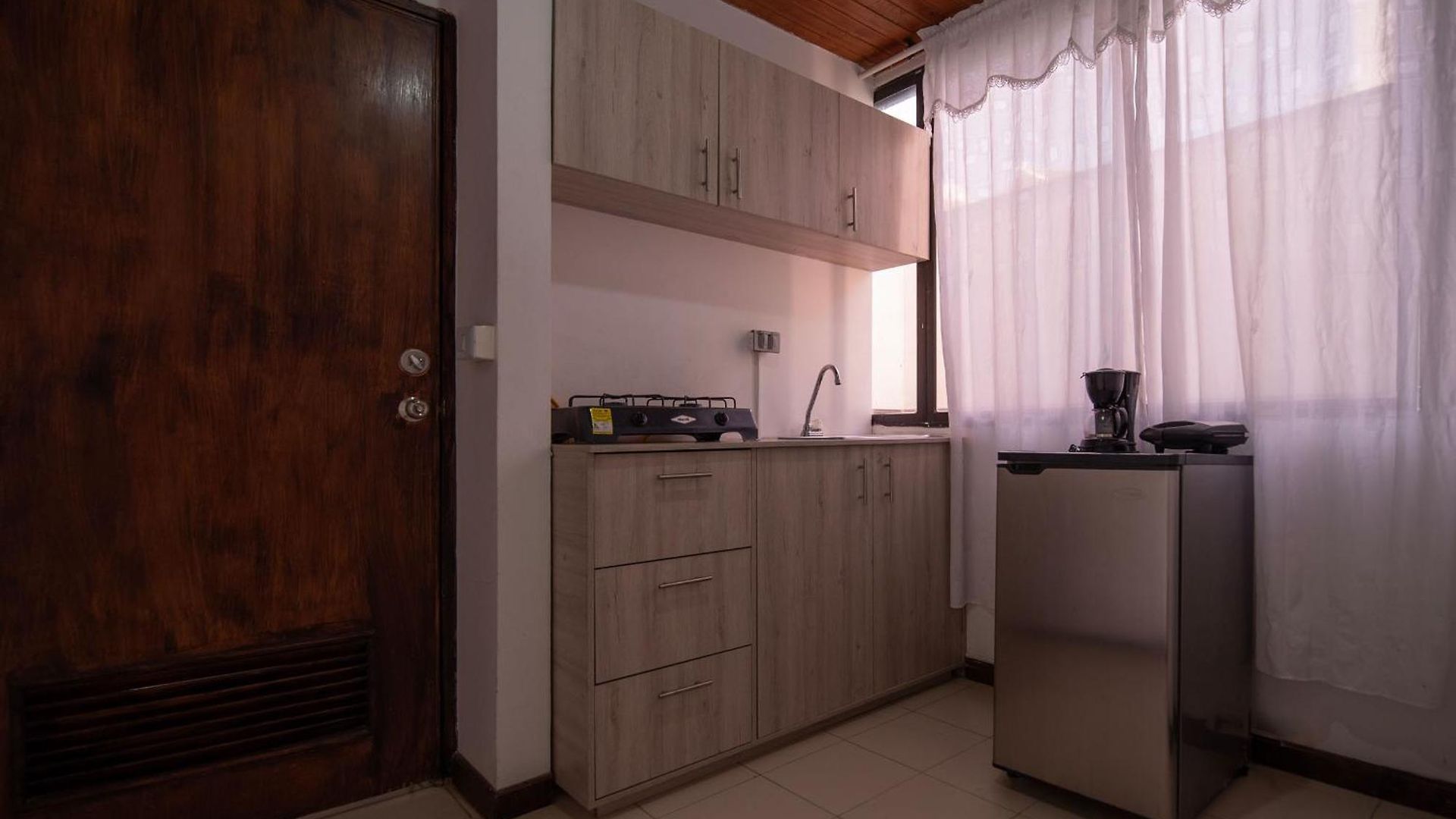 Apartment Bueno, Bonito Y Barato