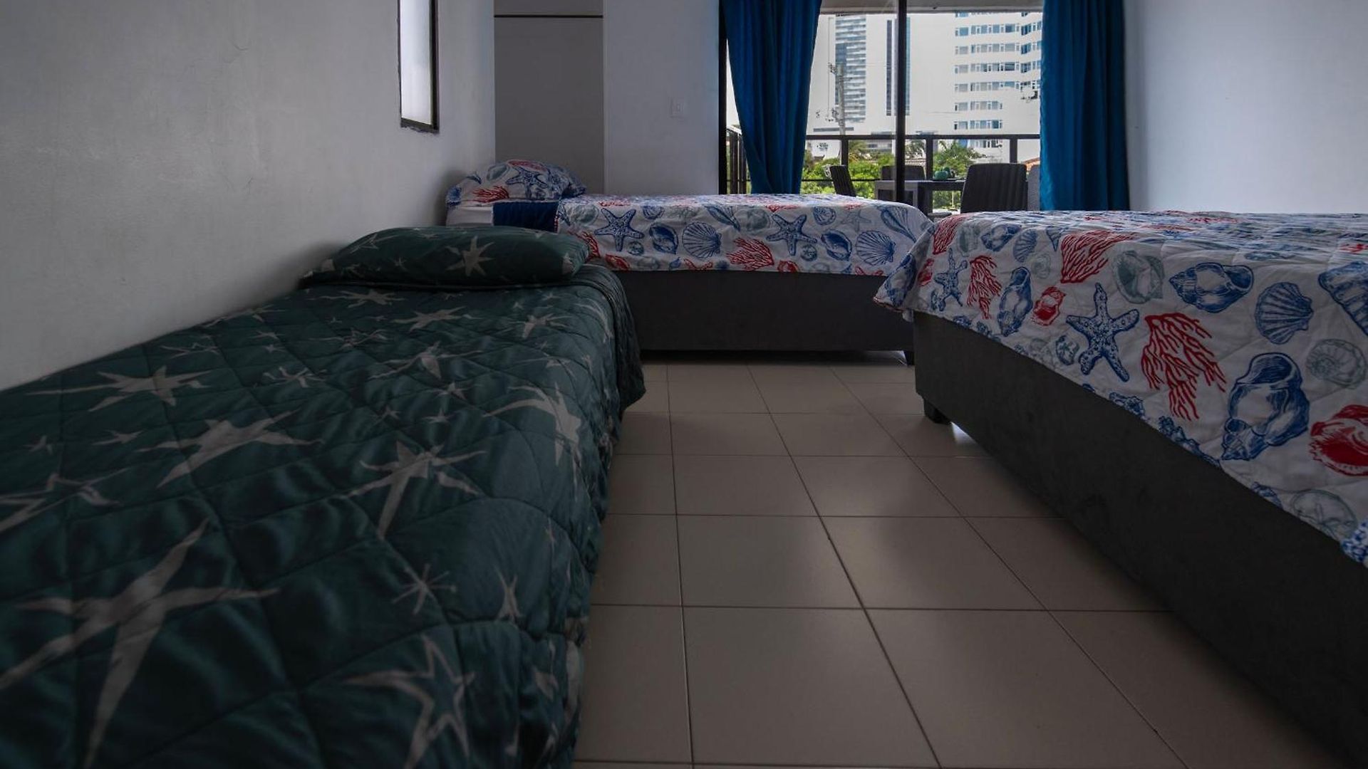 Bueno, Bonito Y Barato Apartment