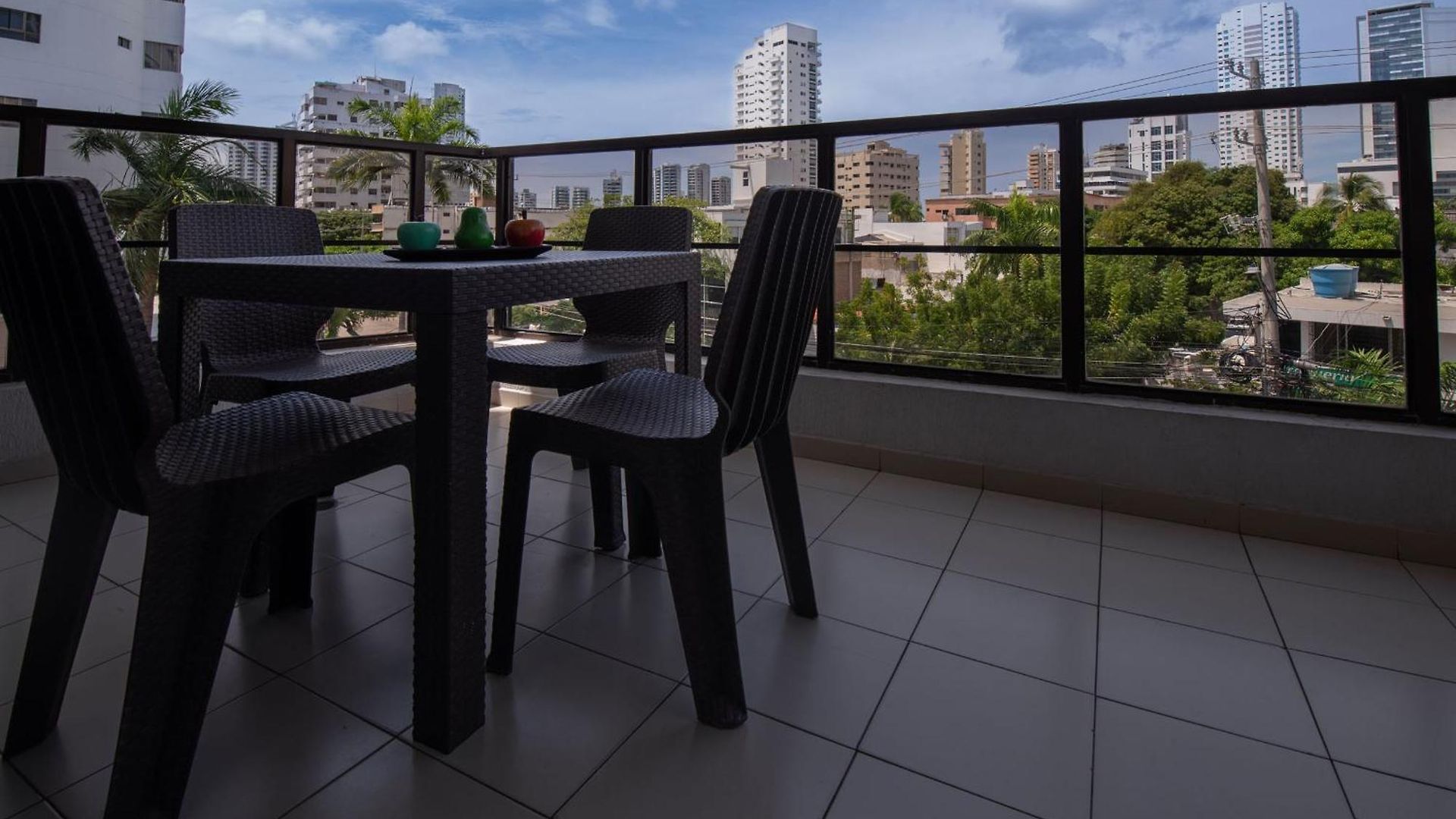 Bueno, Bonito Y Barato Apartment Cartagena