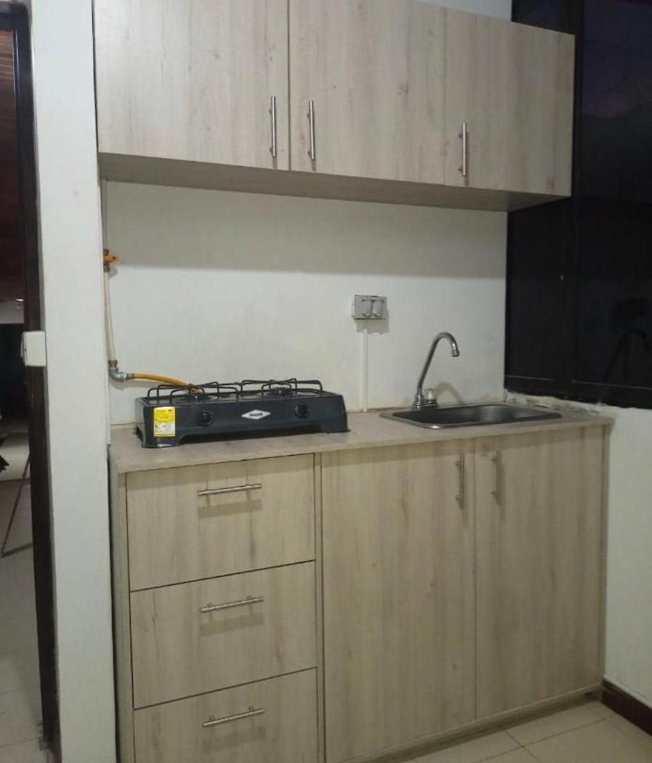 Bueno, Bonito Y Barato Apartment *
